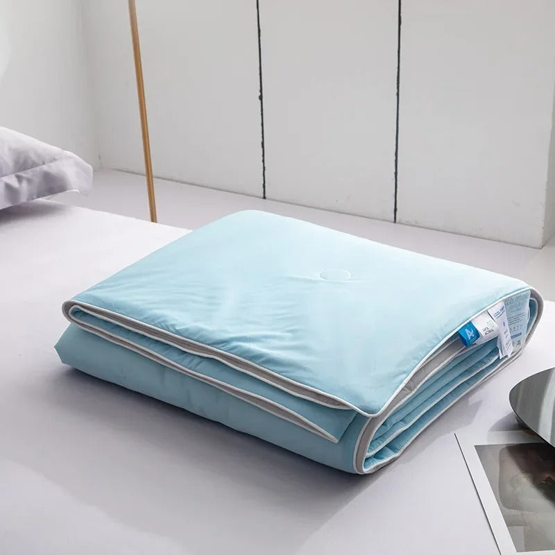 Driftwell Cooling Comforter — Q-max 0.44 Ice-Silk Blanket for Hot Sleepers | Twin, Queen & King